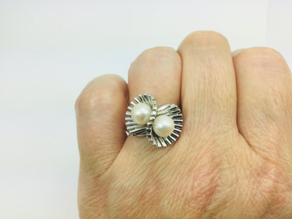 14k White Gold Genuine Pearl June Birthstone Cocktail Ring