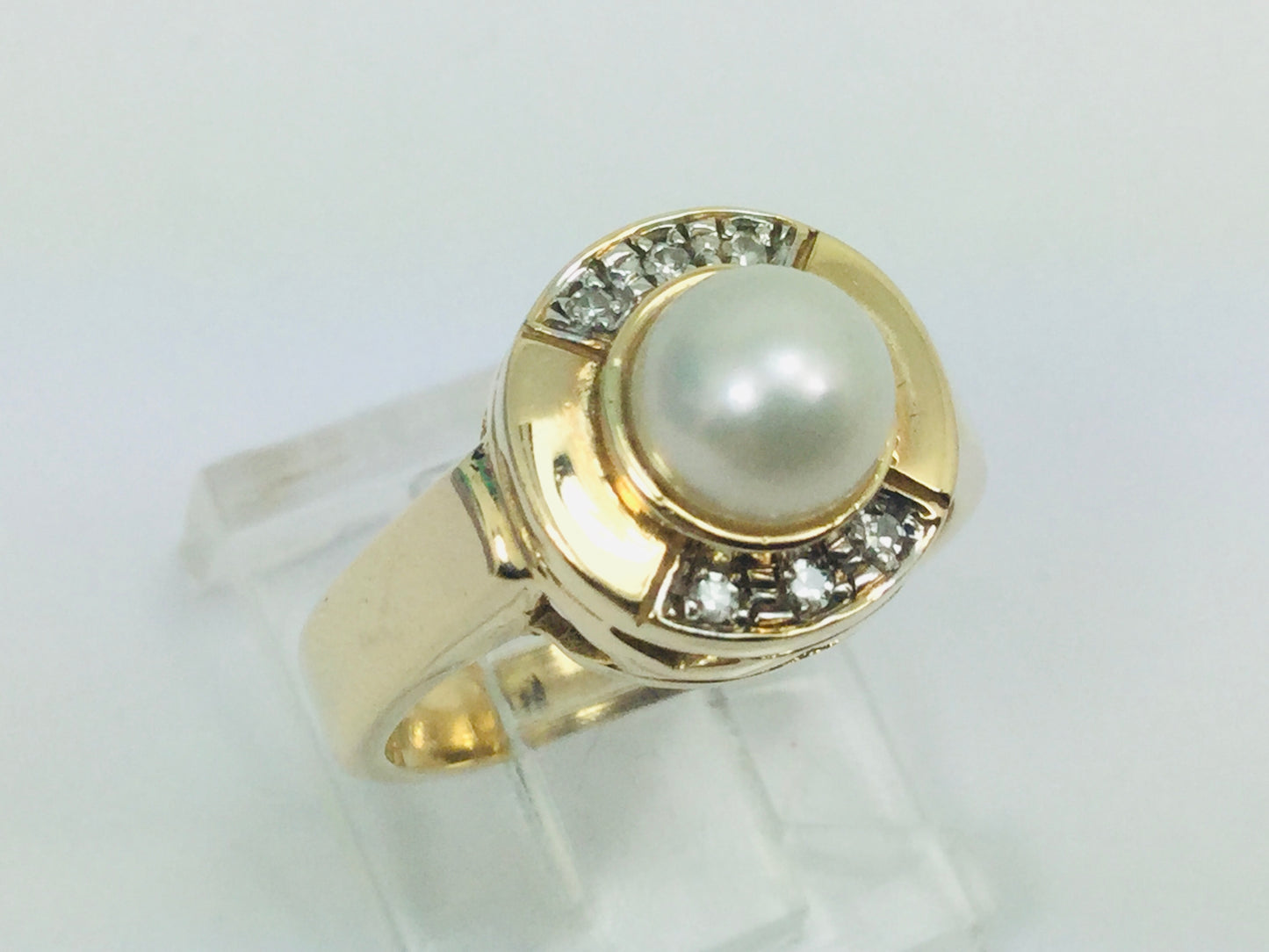14k Yellow Gold Genuine Pearl June Birthstone & Diamond Ring