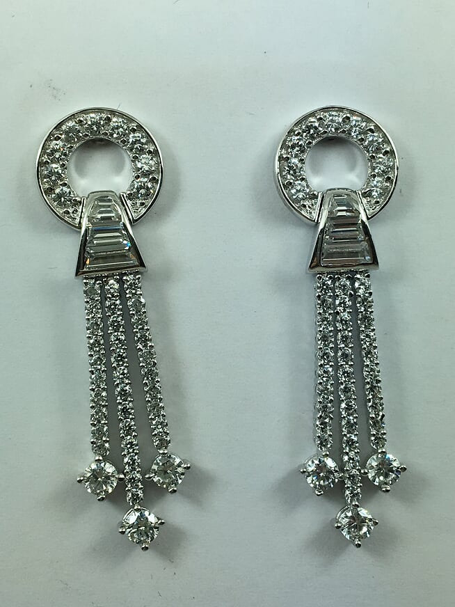 Stunning Silver & Cubic Zirconia Matching Necklace/Earring Set
