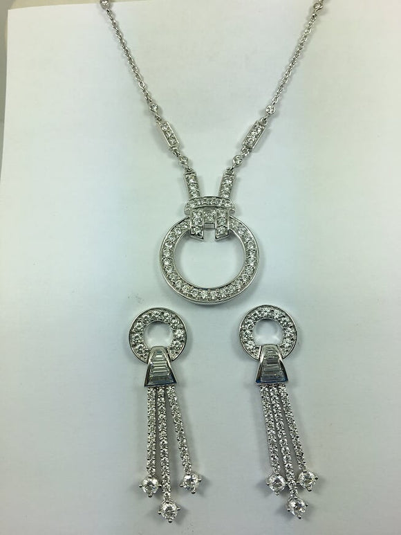 Stunning Silver & Cubic Zirconia Matching Necklace/Earring Set
